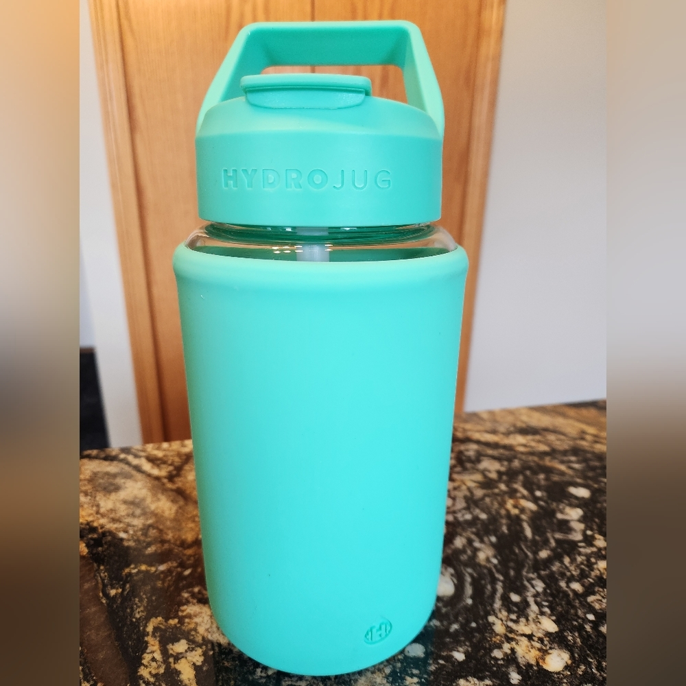 Glass hydrojug